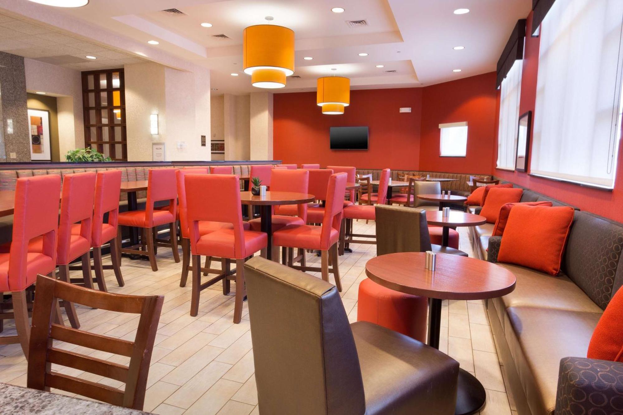 Drury Inn & Suites Dayton North ภายนอก รูปภาพ